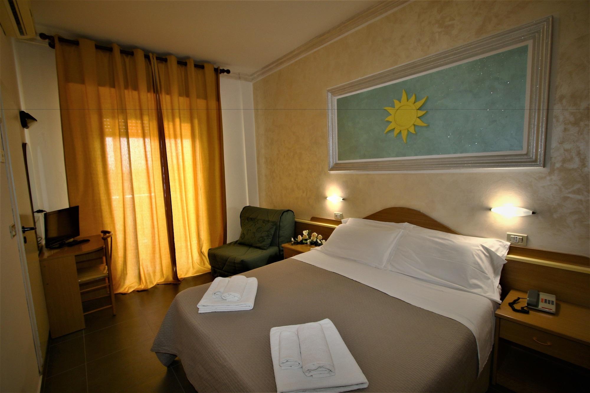 Hotel De Amicis Riccione Esterno foto