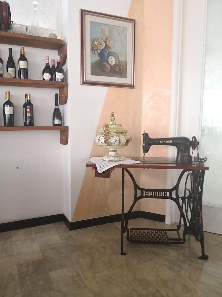 Hotel De Amicis Riccione Esterno foto